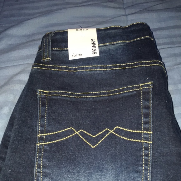 Jeans - Picture 3 of 4